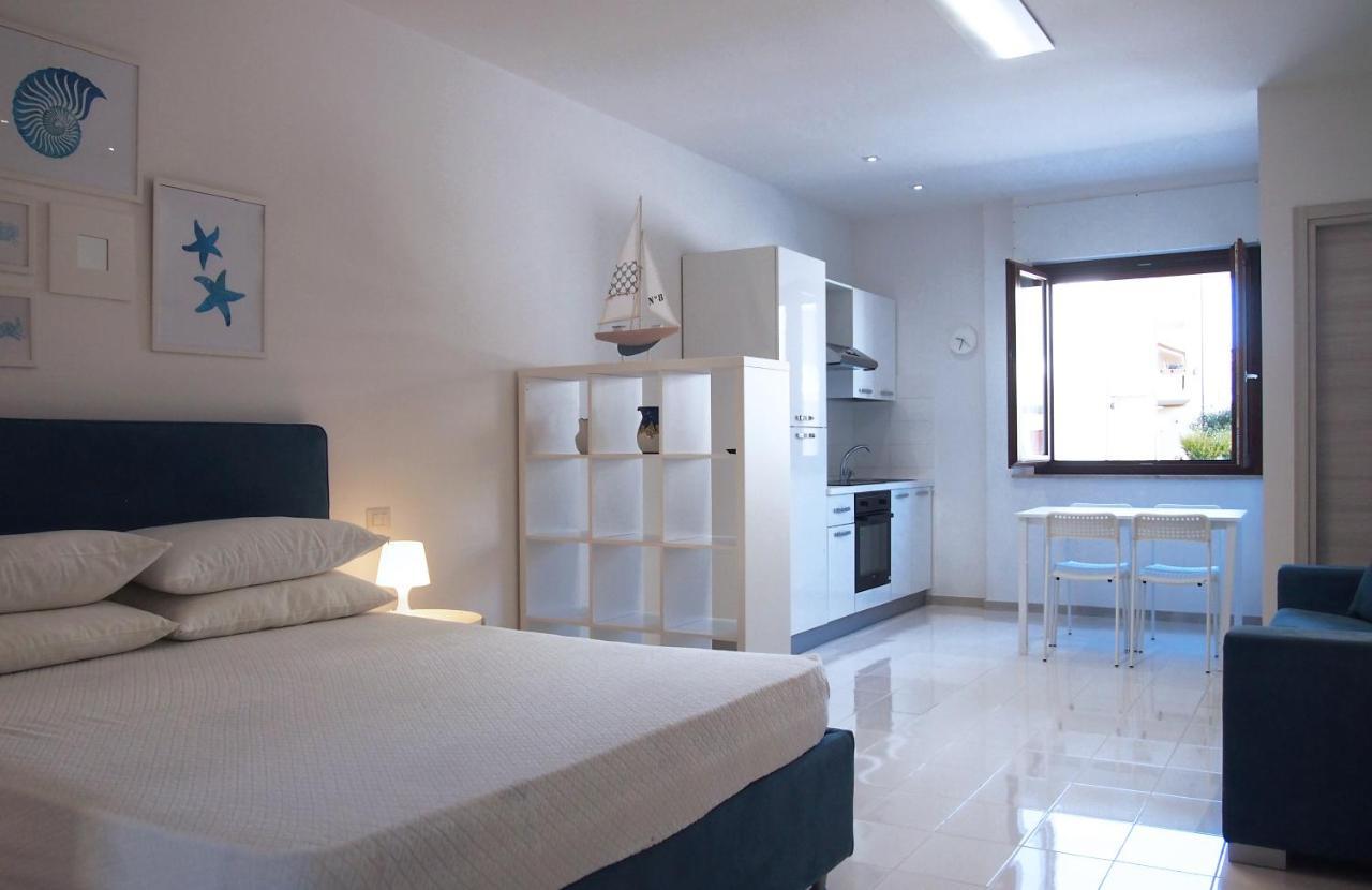 Le Rose Beach & Suites Appartamenti Fronte Mare A Villarosa Martinsicuro Exteriör bild